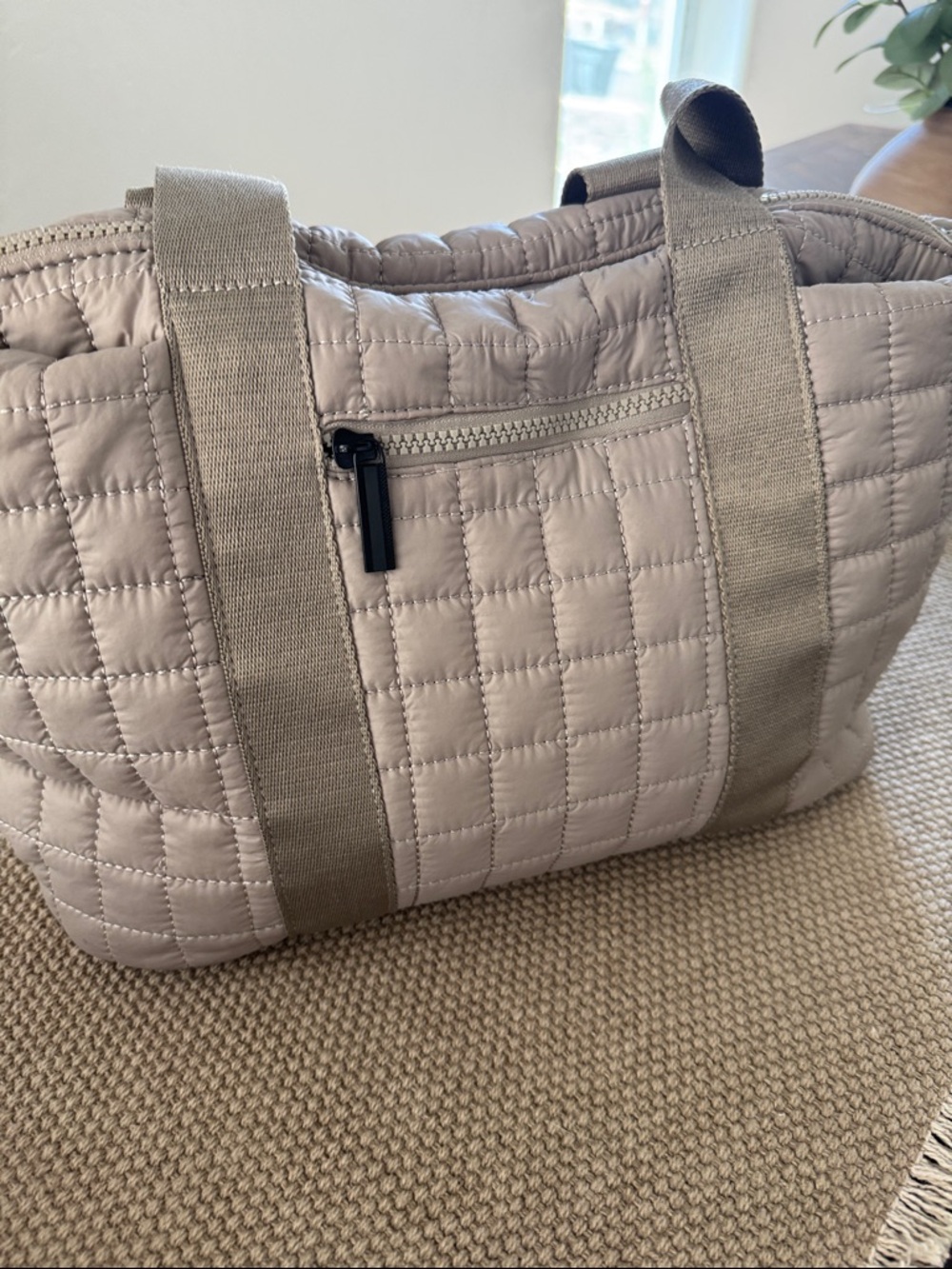 Quilted Tote Bag in Light Taupe